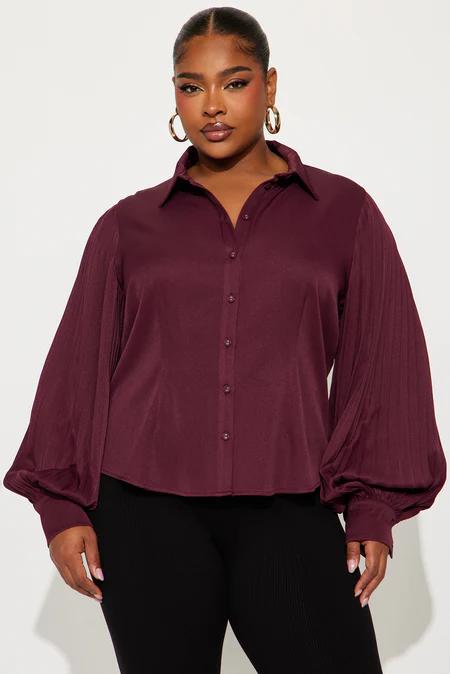 SHIRTS & BLOUSES collection