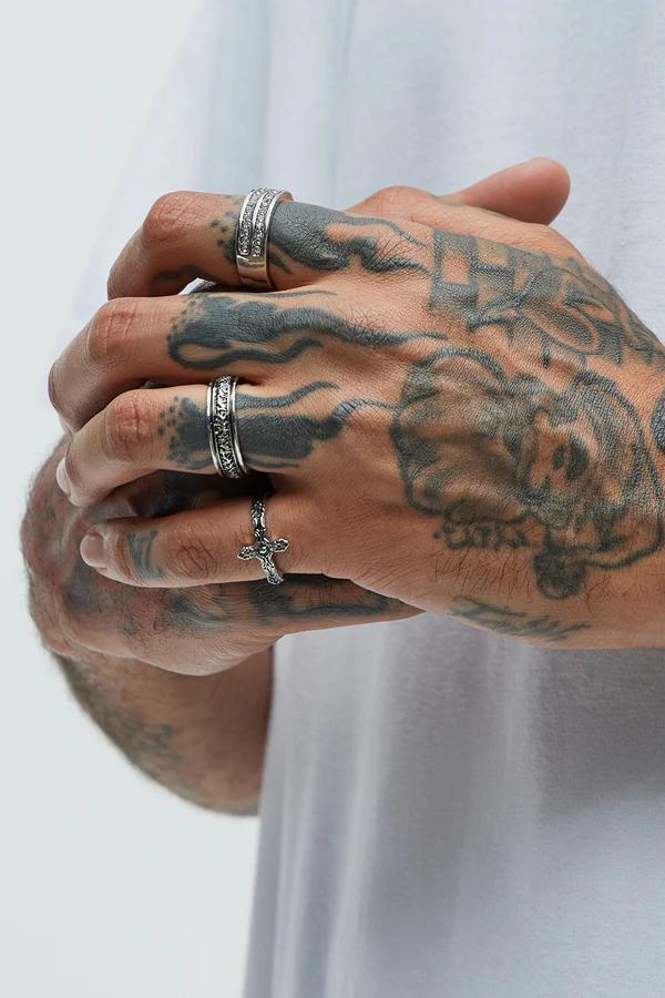 RINGS collection