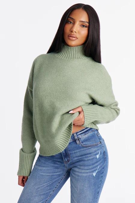 PULLOVERS collection