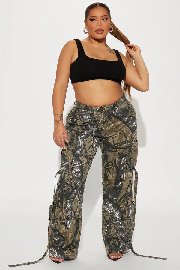 PANTALONES CARGOS collection