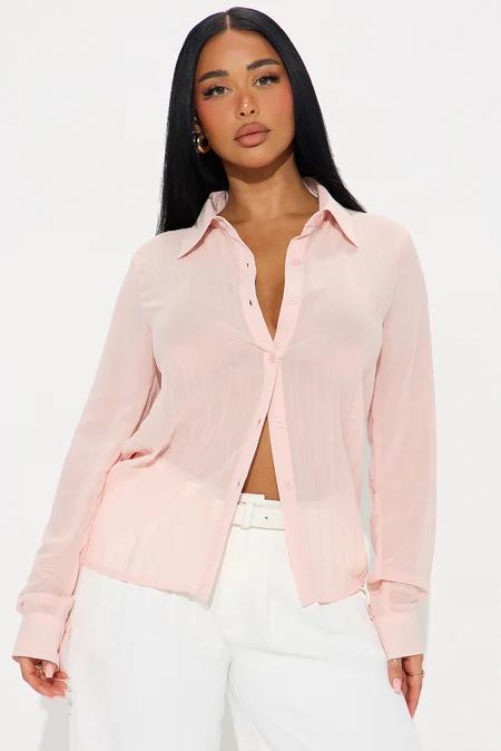CAMISAS Y BLUSAS collection