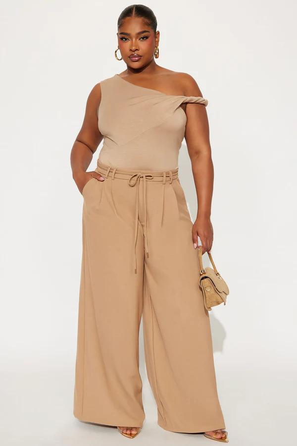 TROUSERS & DRESS PANTS collection