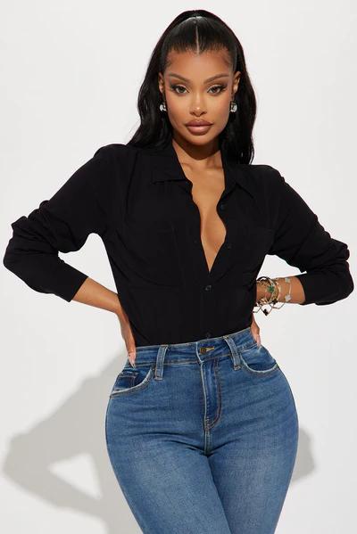 CAMISAS Y BLUSAS collection