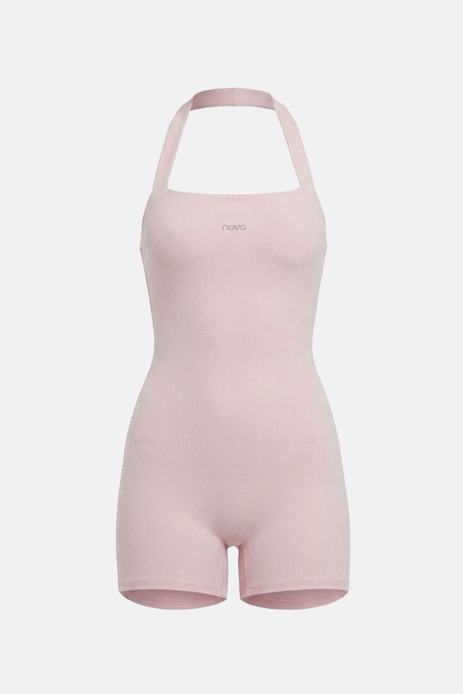 Mono corto rosa de canalé con cuello halter de nova, promoviendo ropa deportiva cómoda para mujer. Ideal para entrenar o uso casual.