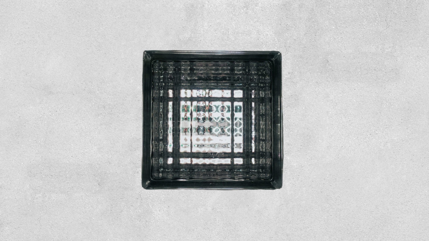 Bloc Lamp