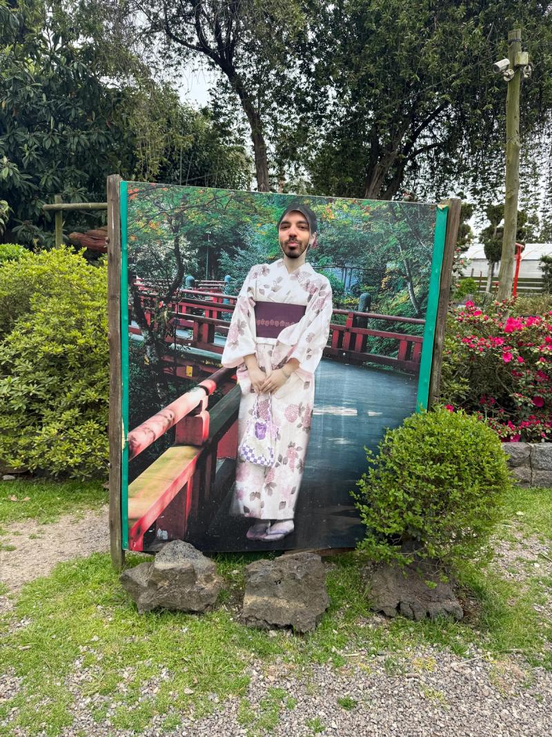 Posing at Mizujo Campo Libre