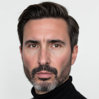 Luke Davis