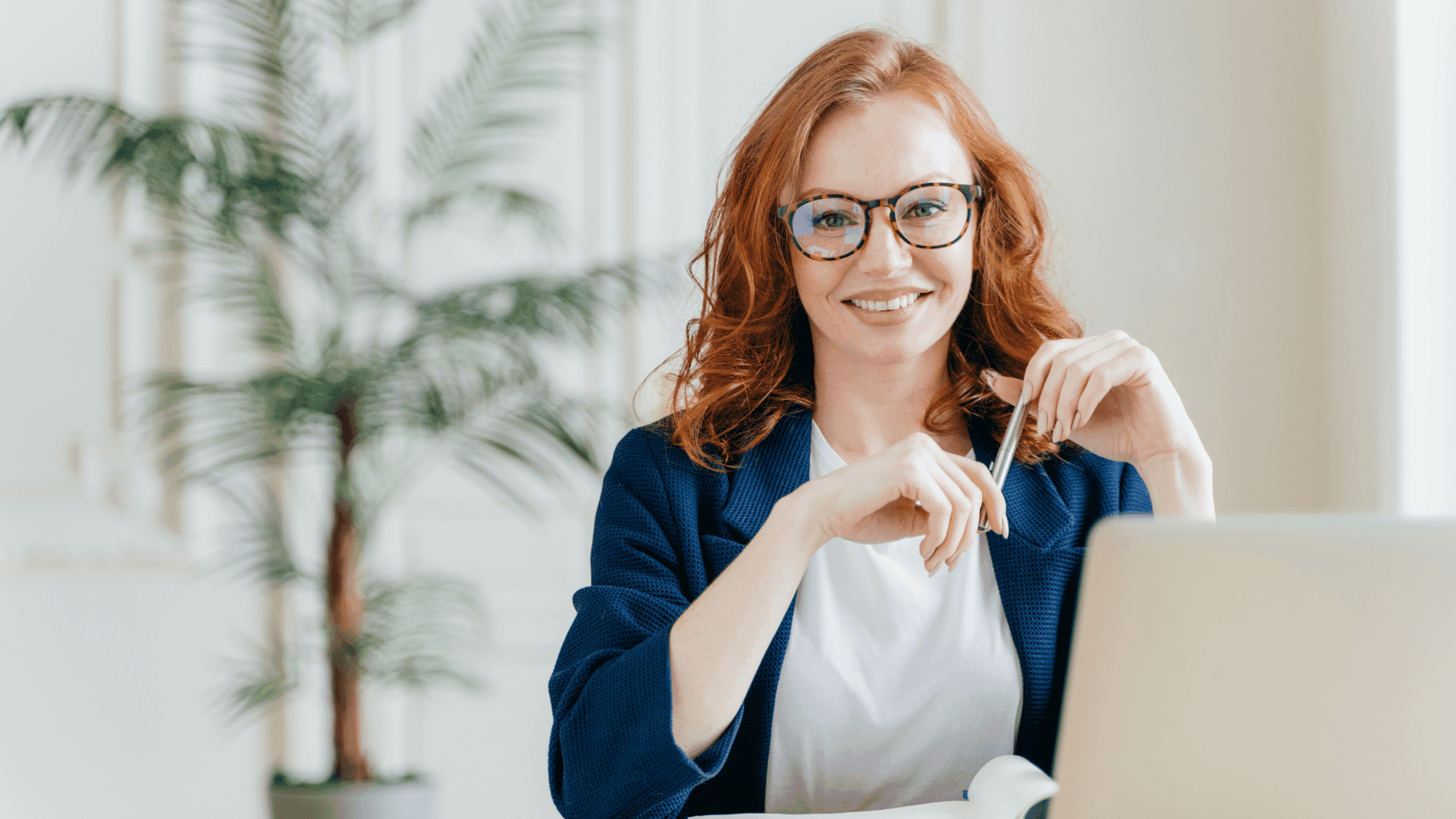 6 Employee Benefits That Boost Morale and Improve Retention