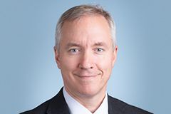 From Top Gun to Top Doc