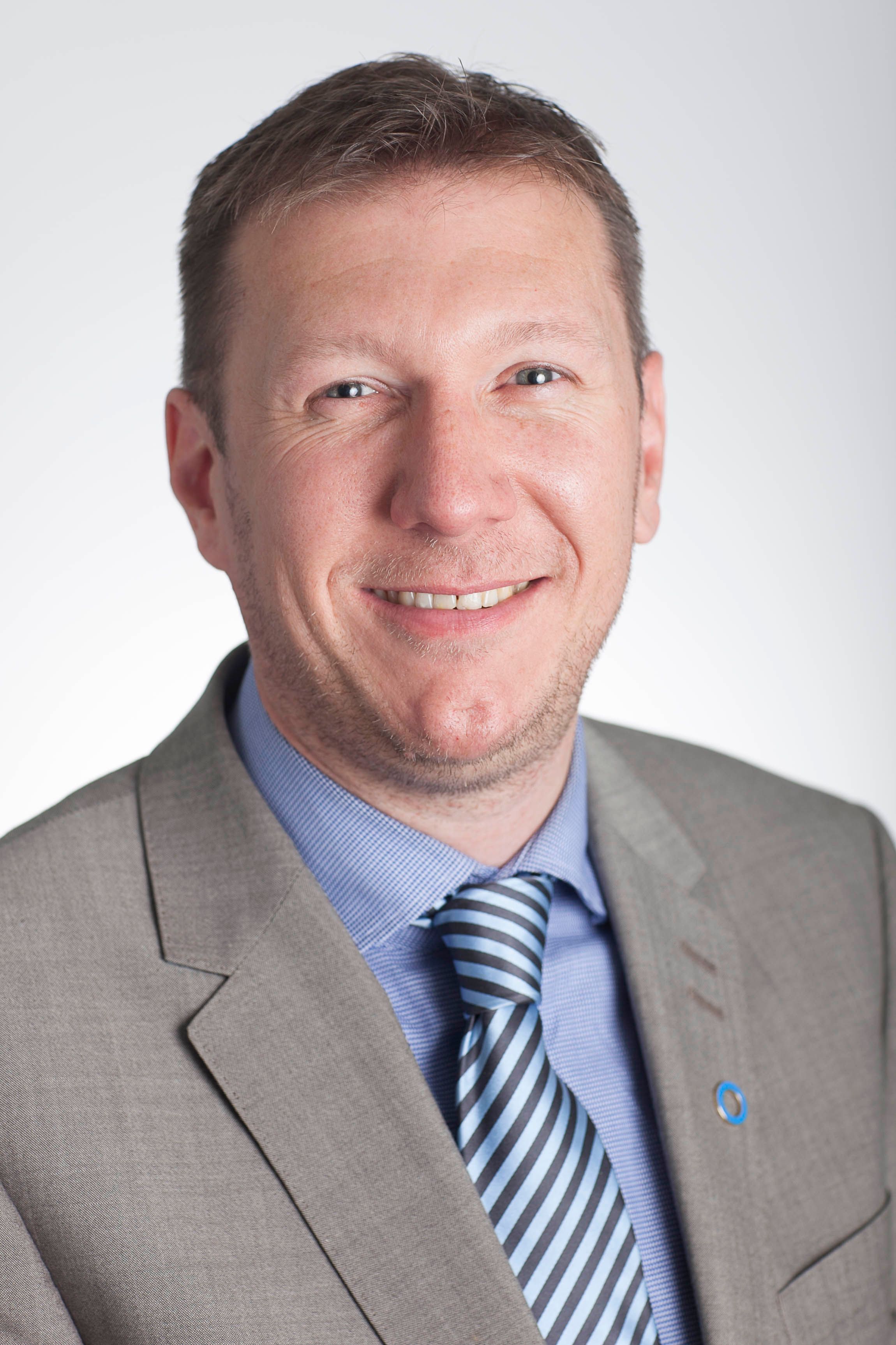 Matt Reaney headshot new.jpg