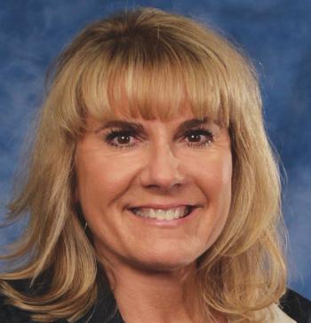 Susie Robinson headshot.jpg