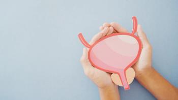 Hands holding paper bladder | Image Credit: SewcreamStudio - stock.adobe.com
