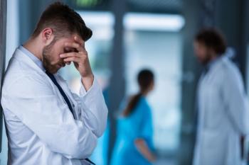Physician burnout | WaveBreakMediaMicro for Adobe