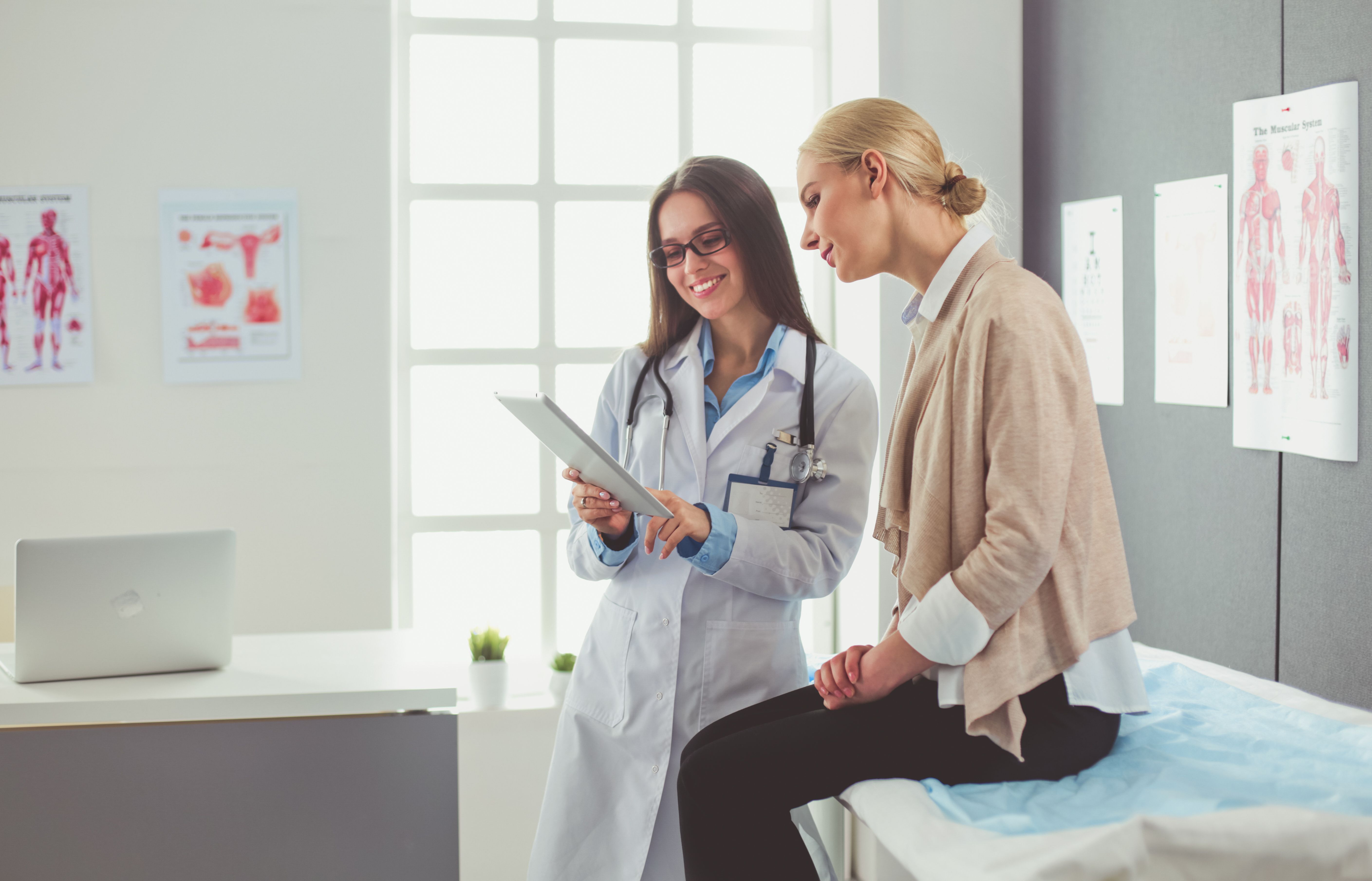 Doctor and Patient - s_l - stock.adobe.com
