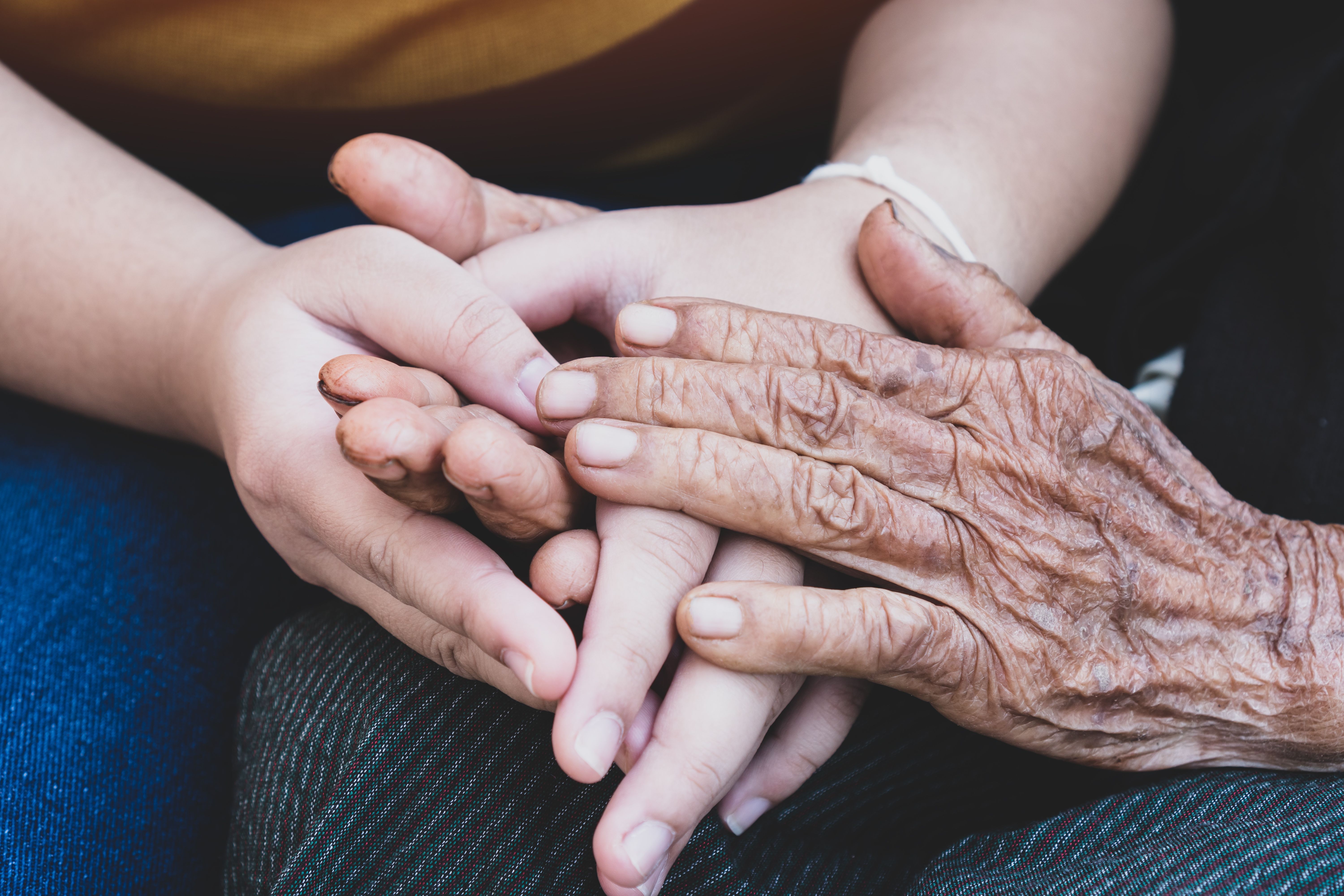 Hands Modeling Aging | image credit: smolaw11 - stock.adobe.com