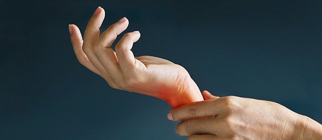 hand with arthritis