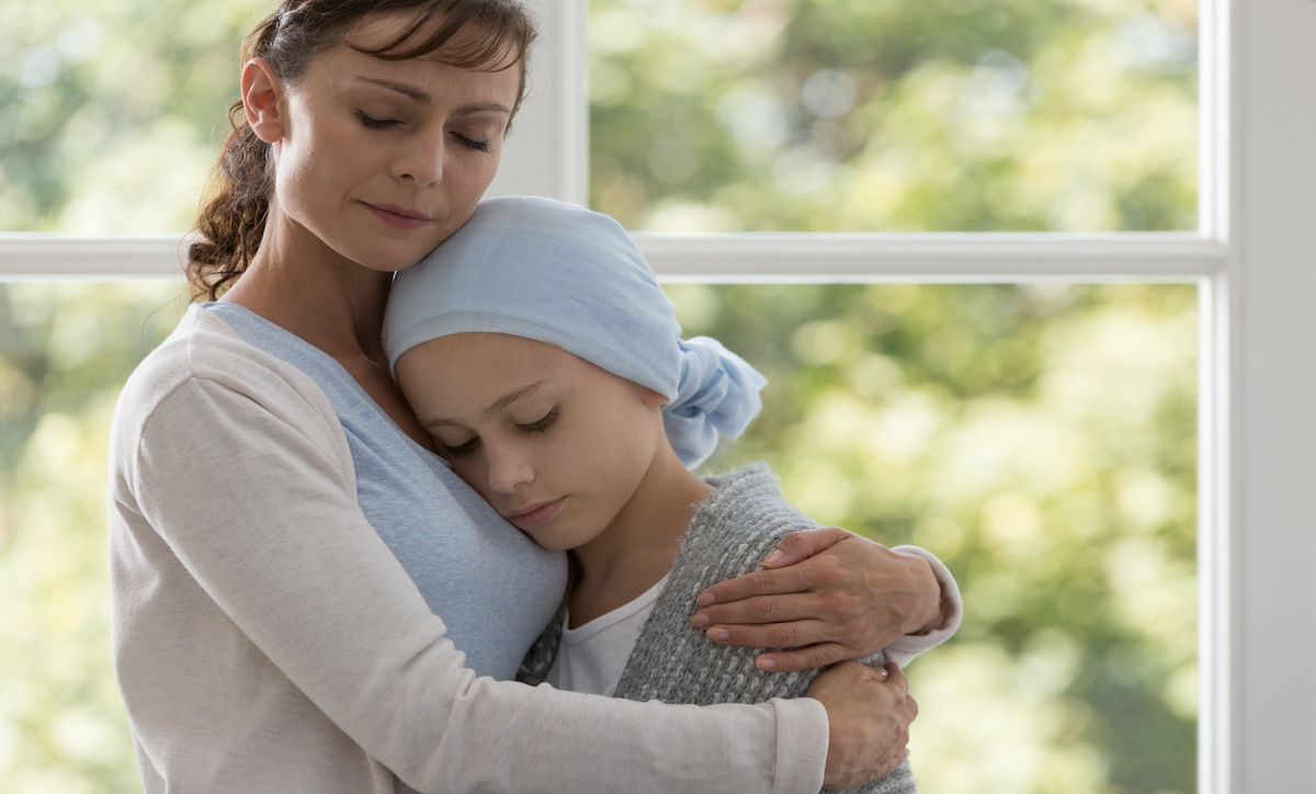 Mom and child with cancer | Image Credit: photographee.eu - stock.adobe.com