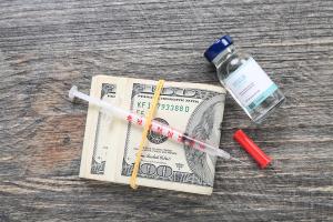 Insulin syringe | Image Credit: © ixel-Shot-stock.adobe.com