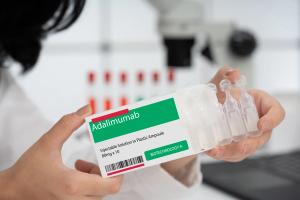 Adalimumab | Image credit:  luchschenF - stock.adobe.com