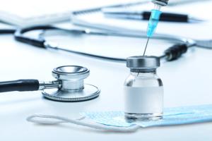 Intravenous biosimilar | Image credit: BillionPhotos.com - stock.adobe.com
