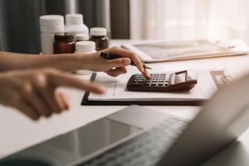 Pharmacy costs calculator - NINENII - stock.adobe.com