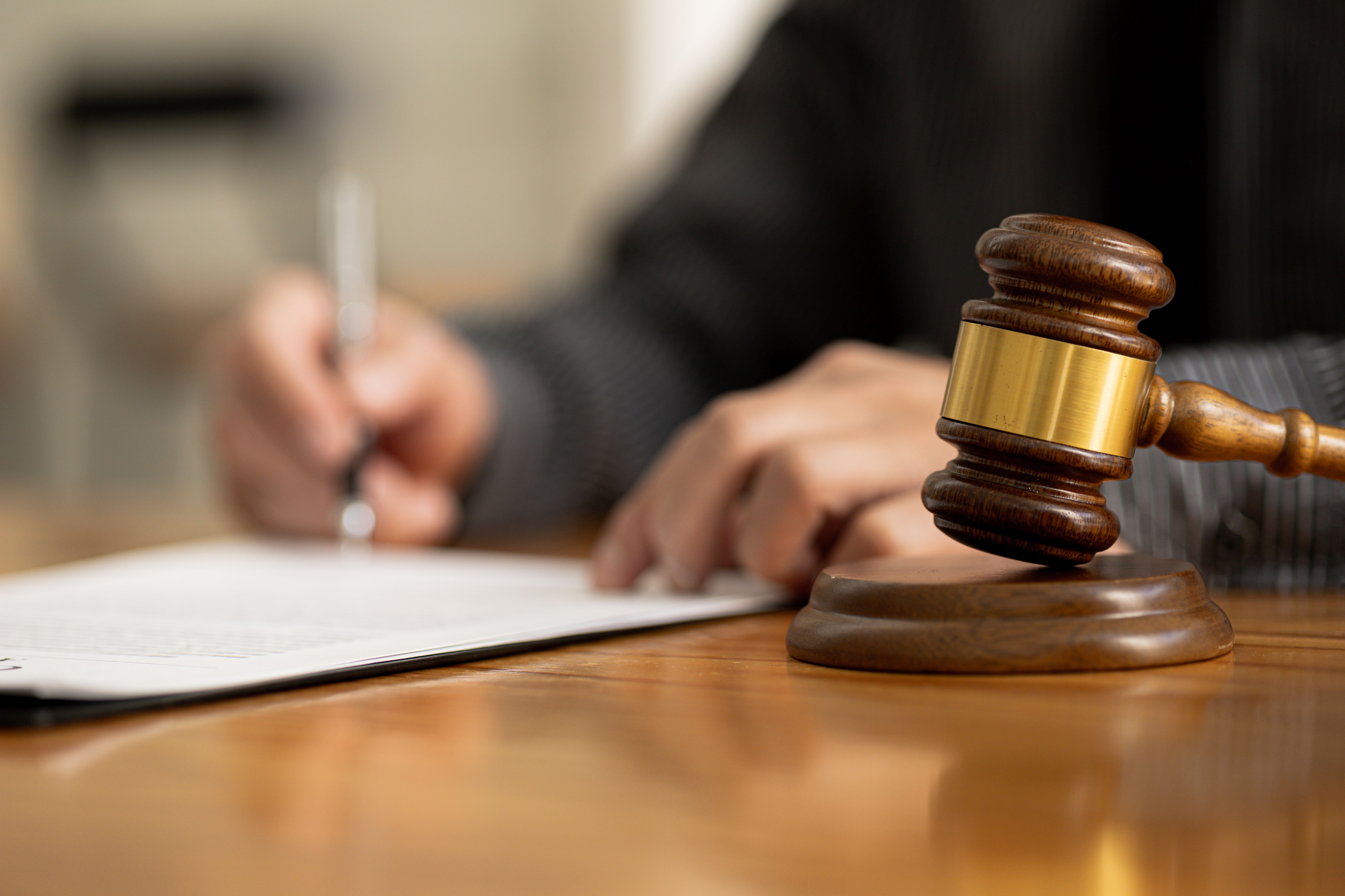 The Judge's Hammer - kamiphotos - stock.adobe.com