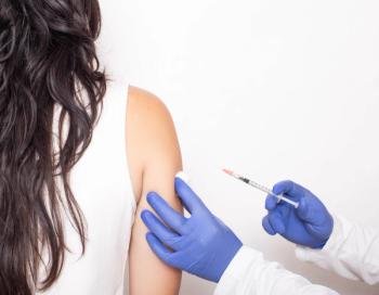 Allergist doctor injects against allergies to a young girl, a medical. Allergen-specific immunotherapy, copy space | HENADZY - stock.adobe.com