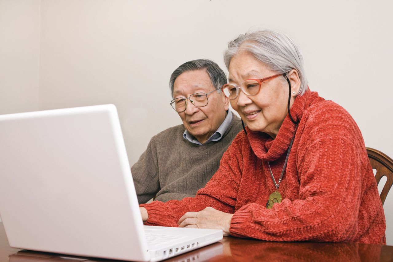 Image of an Asian Couple