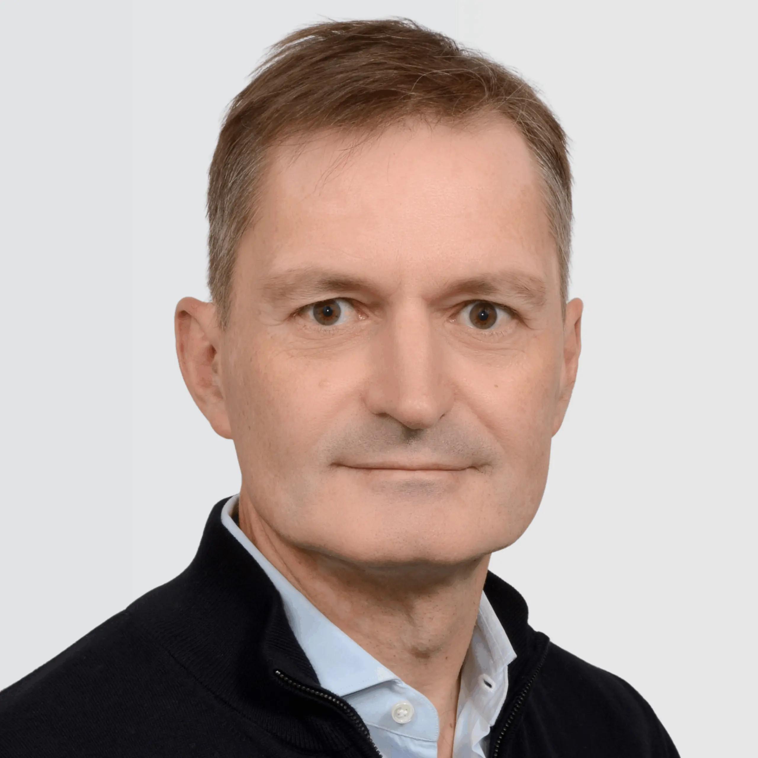 Early Data Show Revumenib Offers Maintenance Option in AML Following SCT
