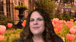 Dr Denise Holston