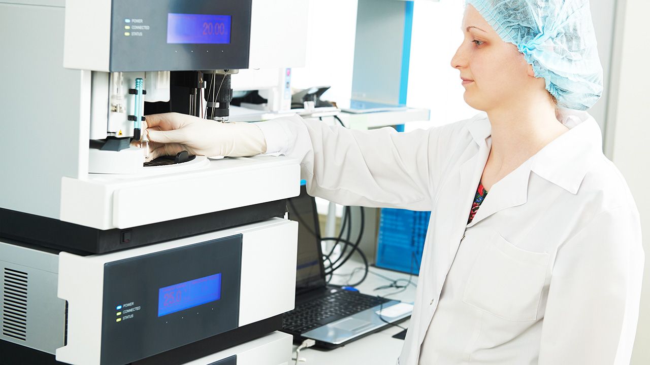 Female researcher analyzing liquid chromatography data | Image credit: © Kadmy - © Kadmy - stock.adobe.com
