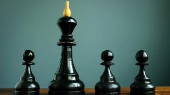 Competitive edge or business advantage in recruitment. Pawns and chess king | Image Credit: © VITALII VODOLAZSKYI - STOCK.ADOBE.COM