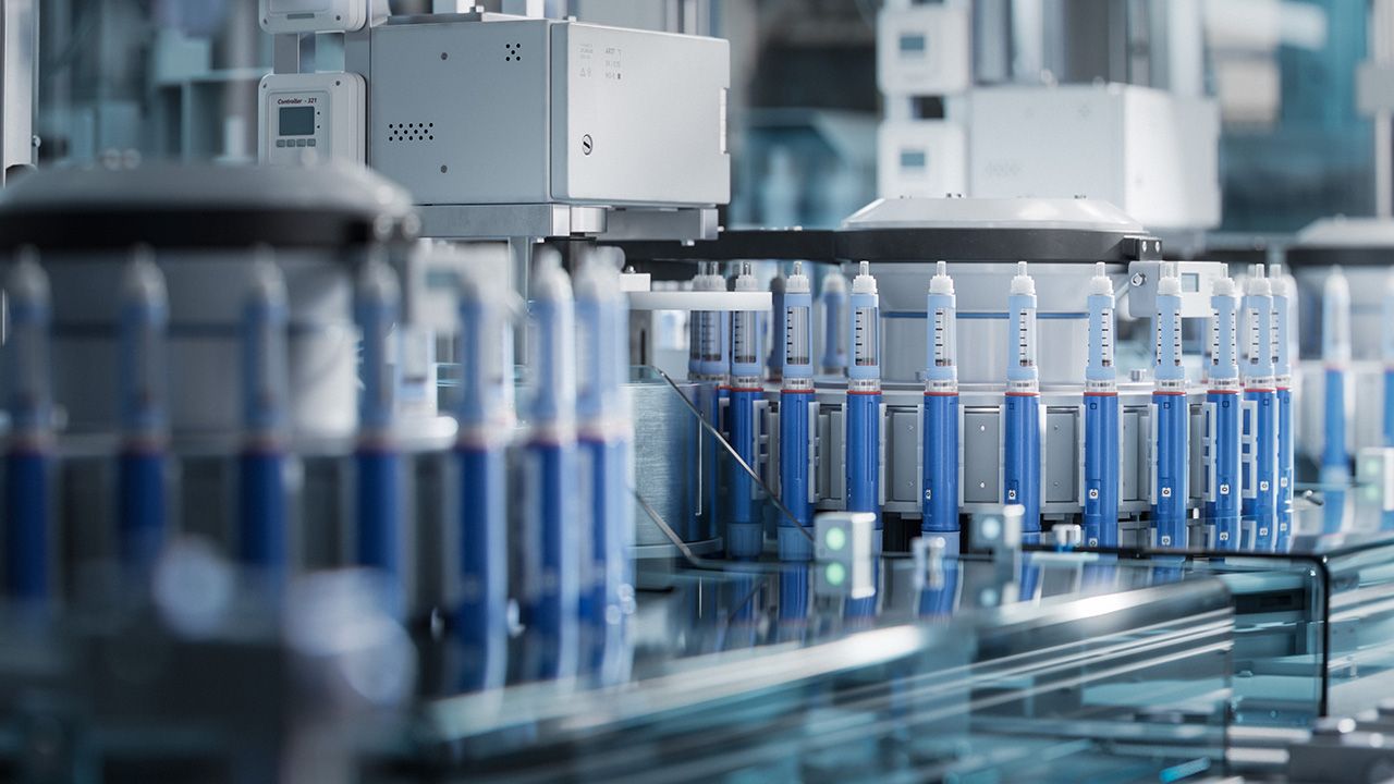 Medical Drug Production Plant. Insulin Injection Pens on Conveyor Line during Production Process at Modern Pharmaceutical Factory. Weight Loss Medication Manufacturing. | Image credit: © IM Imagery - © IM Imagery - stock.adobe.com