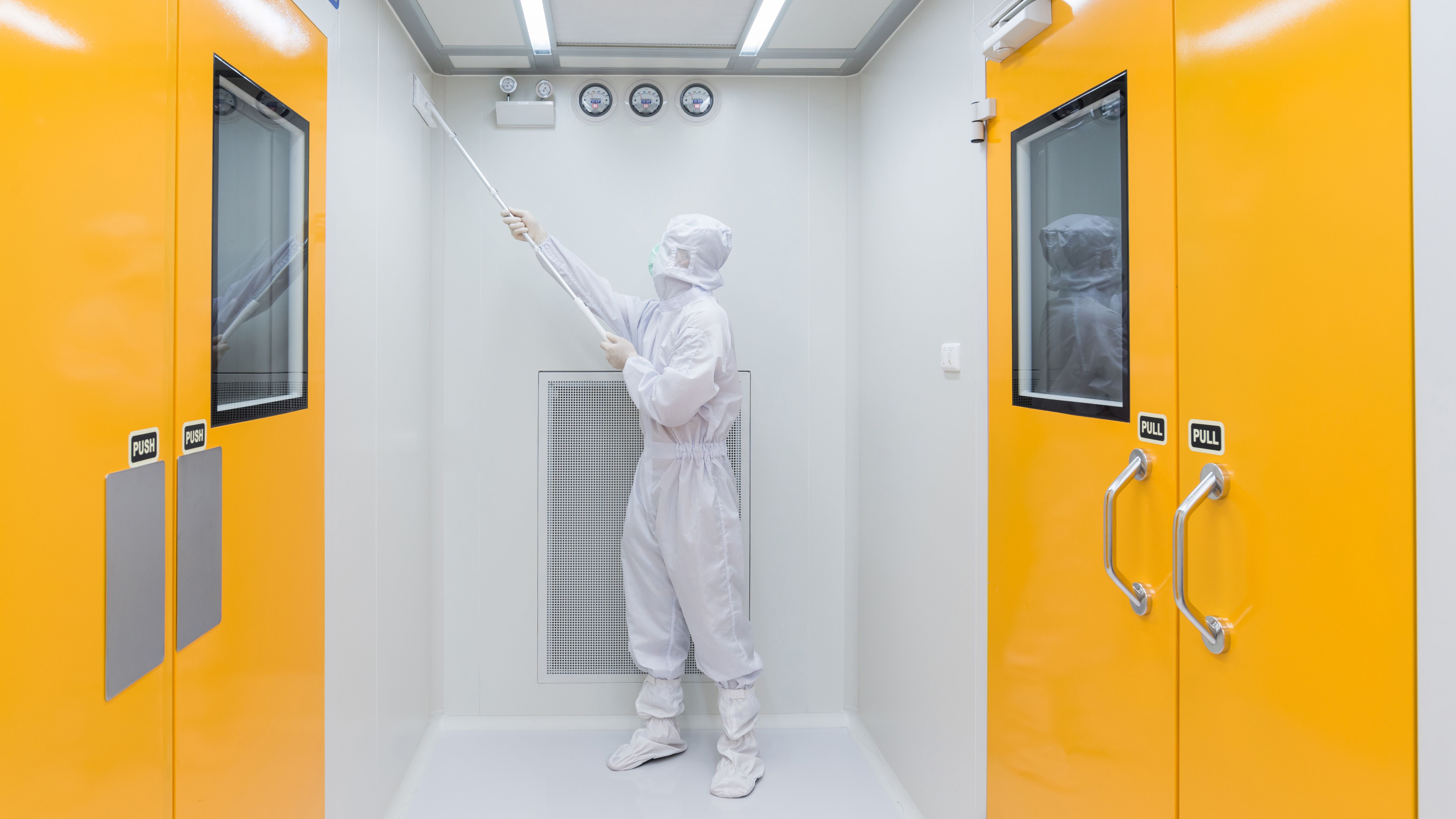 Cleanroom Cleaning: Proper Methodology and Determining Efficacy