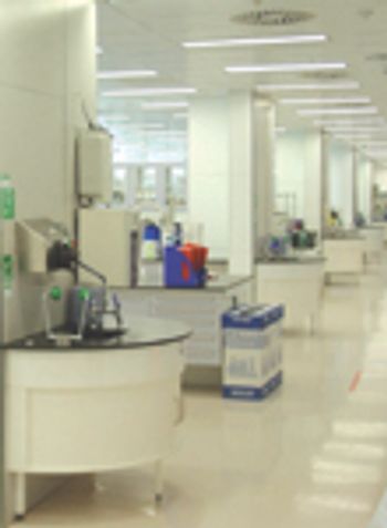 0608_microbiology_lab_Wyeth-522182-1416913142152.jpg