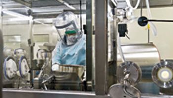 bp0809_Lean_Manuf_Pfizer2-615149-1417781668455.jpg