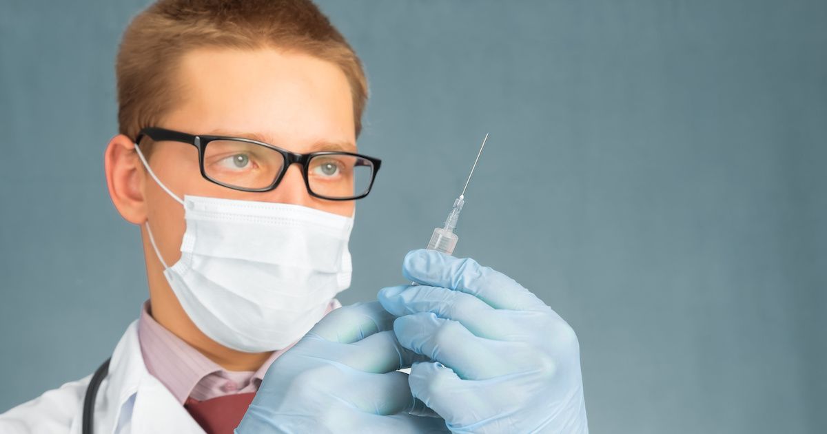 doctor syringe | Image credit: Alex Photo - stock.adobe.com