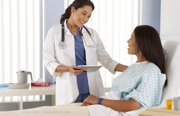 Of note, lung cancer incidence was higher among women younger than 65 compared with their male counterparts in 2021.