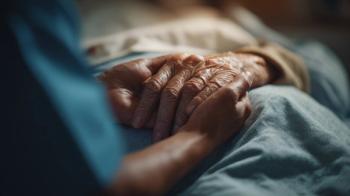 A Death Doula Recounts A Patient With Pancreatic Cancer: © Nimra - stock.adobe.com