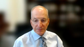 Ronald Bleday, MD, credits a chronic pain clinic for consulting patients who may be at a greater risk for prolonged opioid use following surgery.