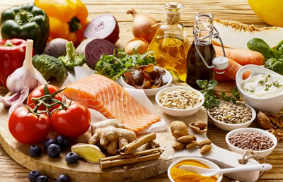 While weight loss can be a compelling factor for a cancer diagnosis, Denise B. Reynolds, RD, does not promote weight loss during active treatment, instead, focusing on helping patients maintain their weight and nutritional status.