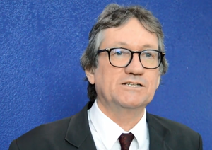 Prolong Adjuvant Aromatase Inhibitor Therapy in Breast Cancer?