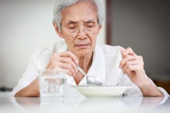 Sick asian senior woman suffering from anorexia,bored with meal,eating less food or discomfort in swallowing,disease of Dysphagia,Old elderly patient having lack of appetite,nutrition and health care | © Satjawat - stock.adobe.com