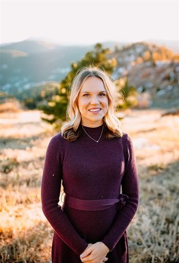 Erin Baurle, PsyD, discussed sleep-wake disturbances in patients with cancer and the efficacy of a CBT-I pilot program.