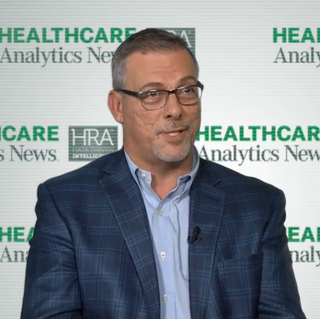 How New Tech and Specialty Pharmacies Could Fix Prescription Adherence