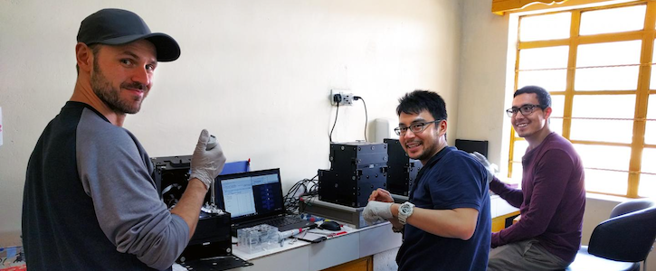 digital microfluids,lab on a chip toronto,aaron wheeler,hca news,immunity lab
