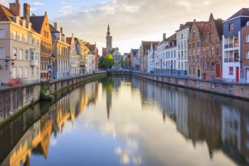 Canals of Bruges, Belgium © gqxue - stock.adobe.com