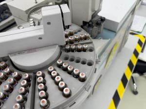 Chromatograph for High Performance Liquid Chromatography.Analytical laboratory. | Image Credit: © khaw - stock.adobe.com.