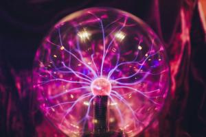 Gas Chromatography Meets Non-Targeted Screening