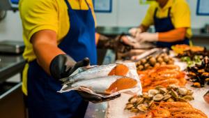 VASE-GC-MS Detects Personal Care Products in Fish